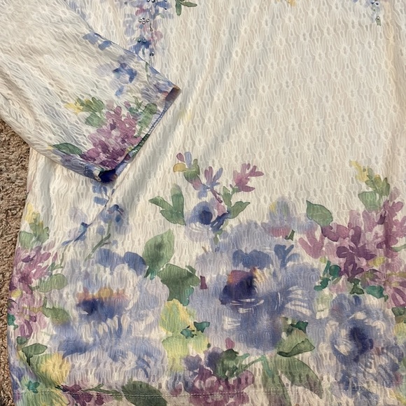 Alfred Dunner floral tunic with embellished flowers - Picture 2 of 4